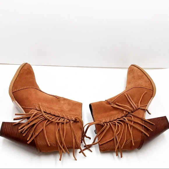 {COACH} Westyn Suede Fringe with Studs Booties